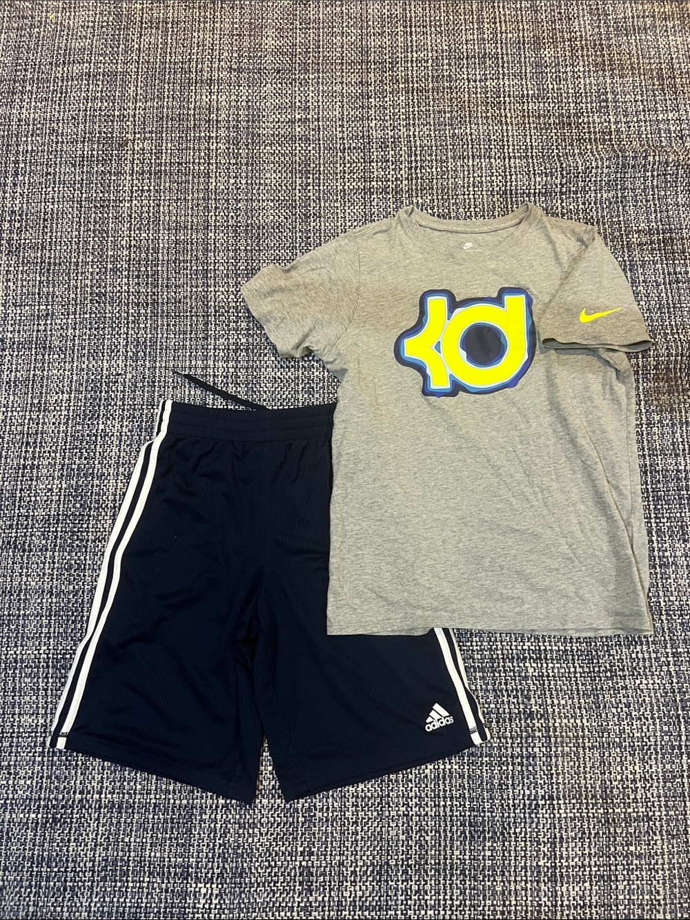 Nike Gray Tee with Yellow and Blue KD Logo